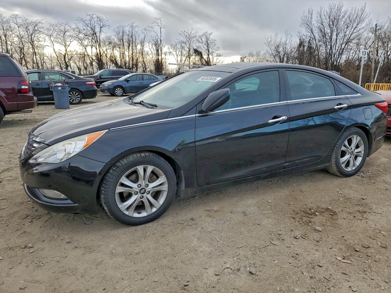 2013 HYUNDAI SONATA