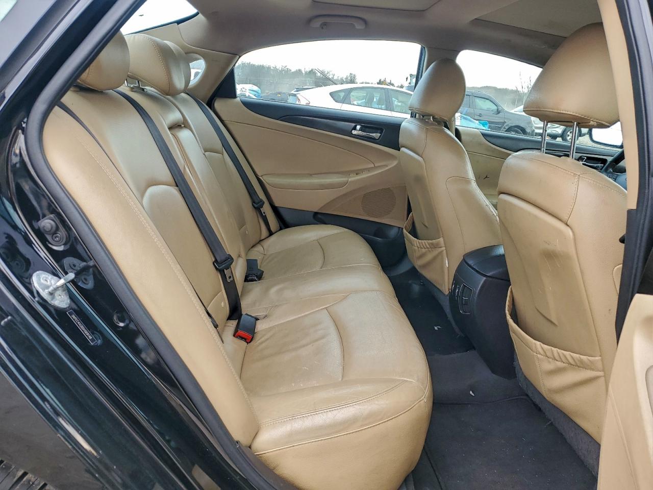 2013 HYUNDAI SONATA SE photo 10