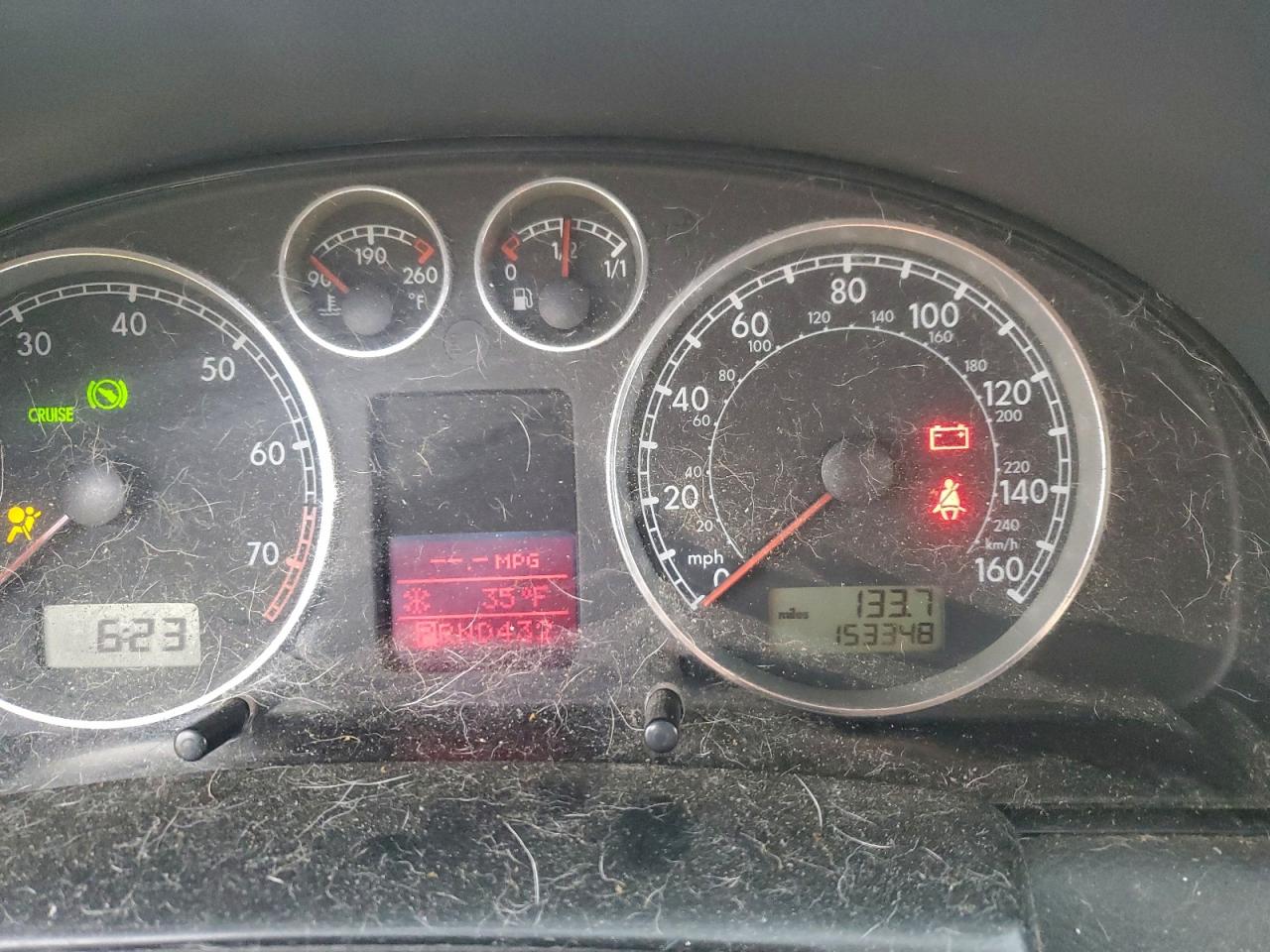 2004 VOLKSWAGEN PASSAT GLS photo 9