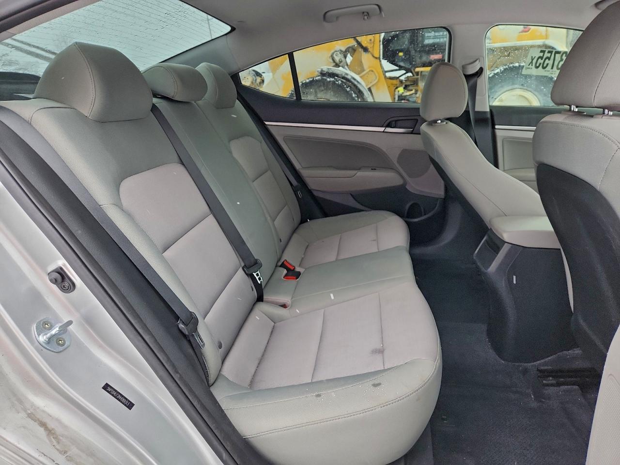 2017 HYUNDAI ELANTRA SE photo 28