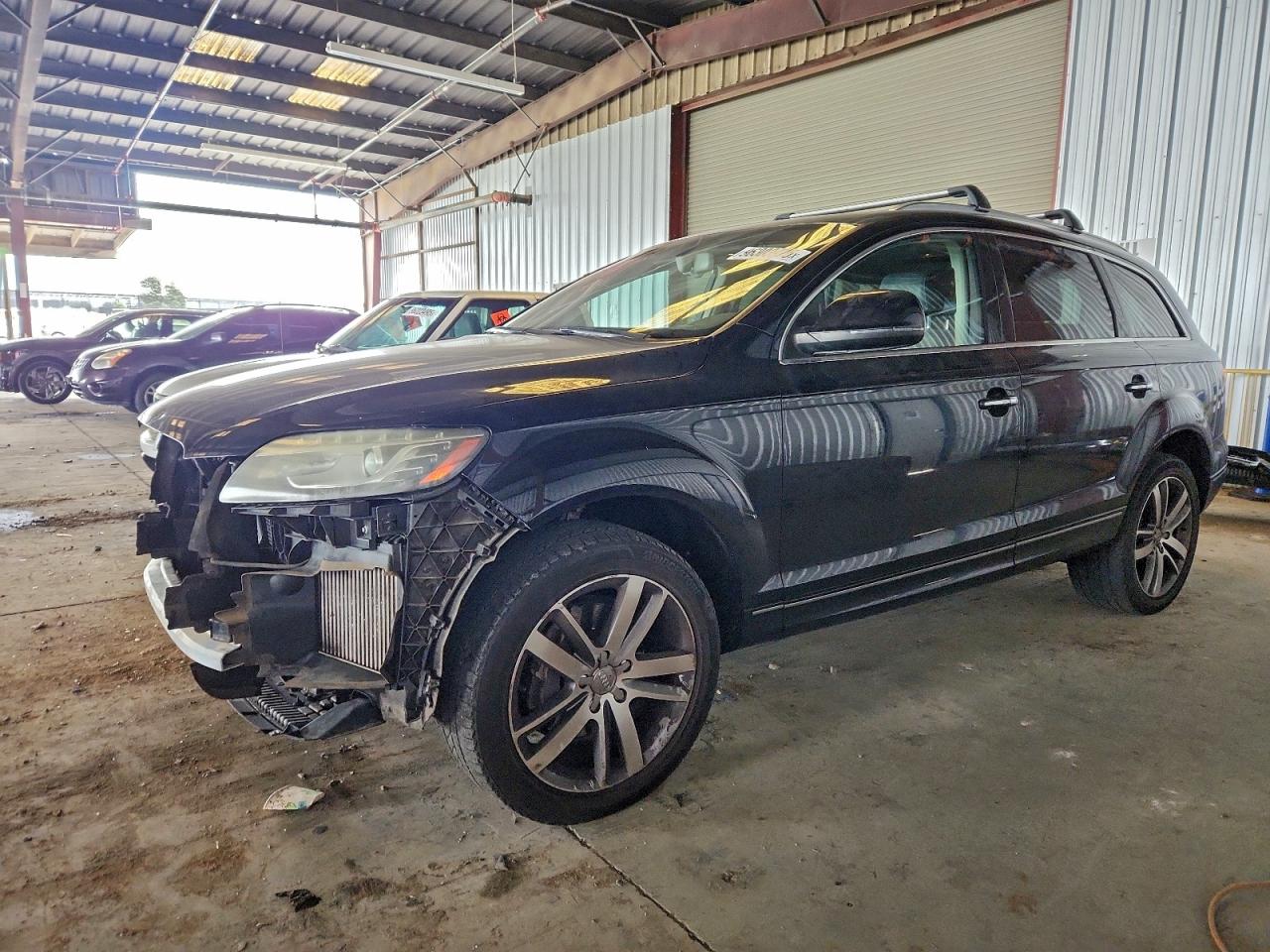 2012 AUDI Q7