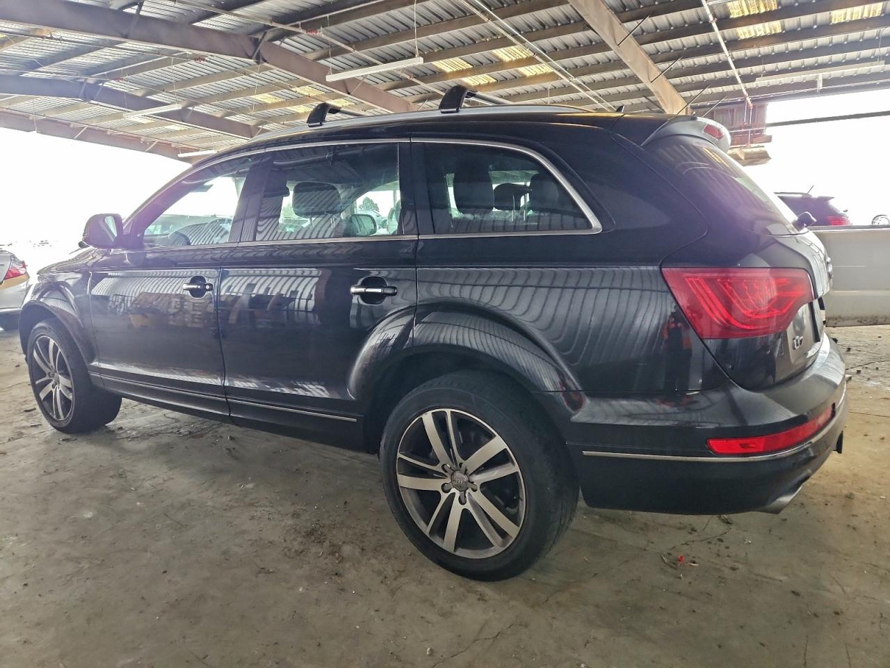 2012 AUDI Q7 PREMIUM PLUS photo 2