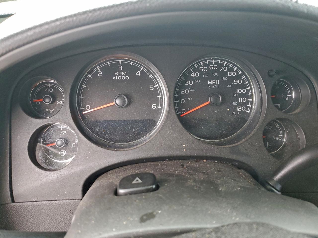 2010 CHEVROLET SUBURBAN K1500 LT photo 9