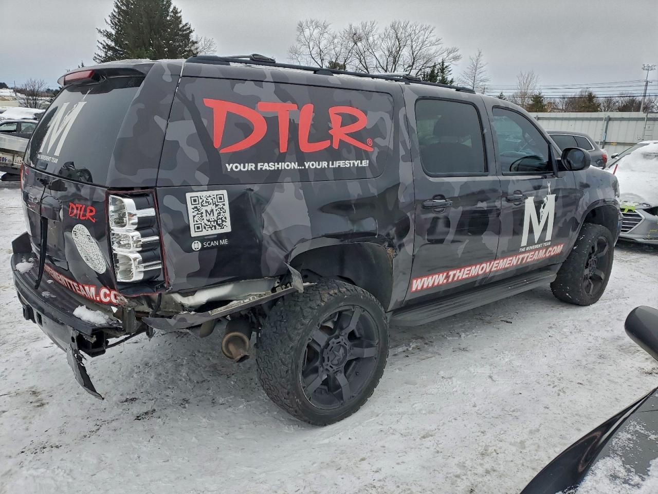 2010 CHEVROLET SUBURBAN K1500 LT photo 3