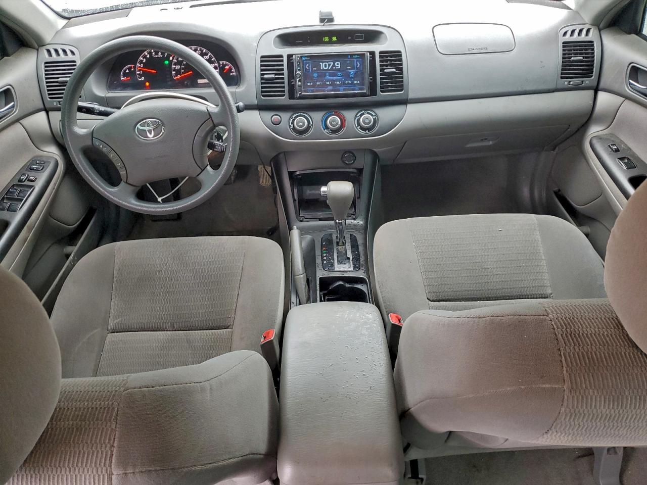 2006 TOYOTA CAMRY LE photo 8
