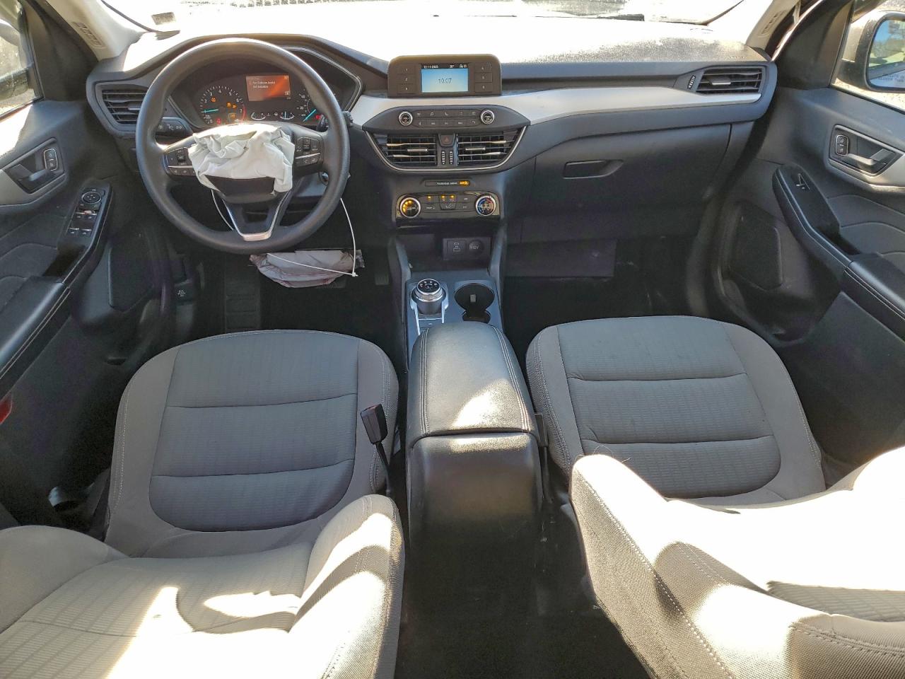 2022 FORD ESCAPE S photo 8