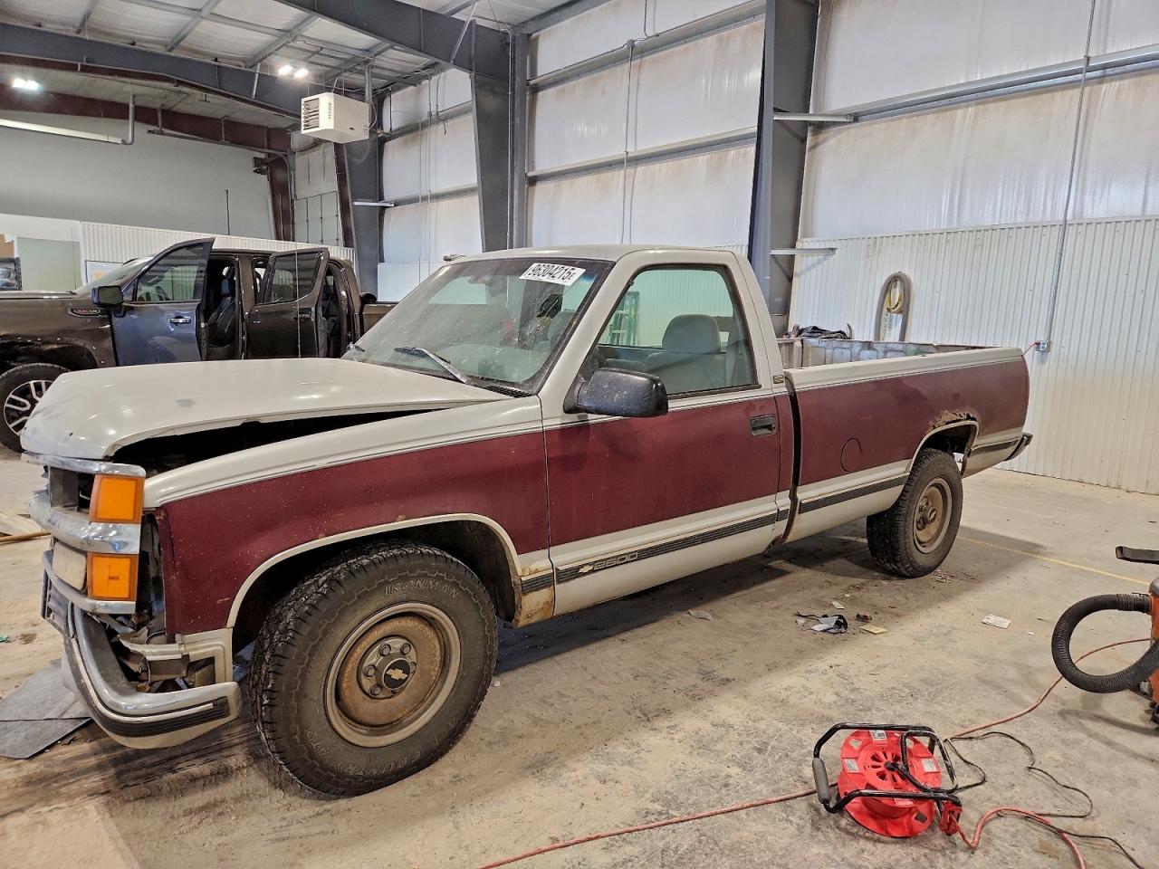 1996 CHEVROLET GMT-400