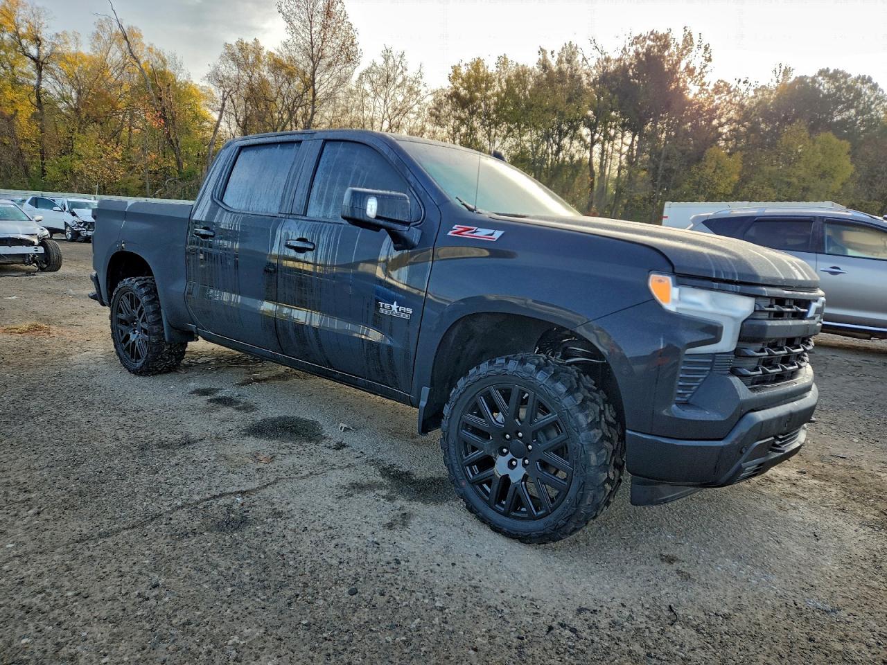 2025 CHEVROLET SILVERADO K1500 RST photo 13