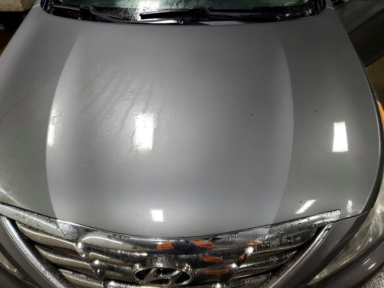 2011 HYUNDAI SONATA SE photo 11