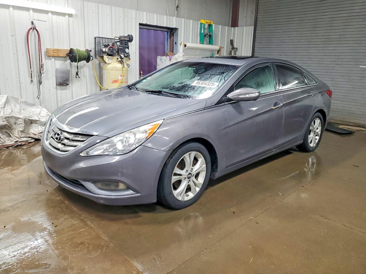 2011 HYUNDAI SONATA