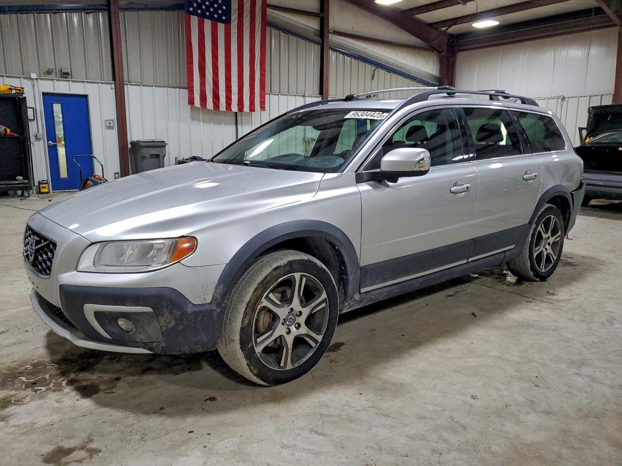 2015 VOLVO XC70