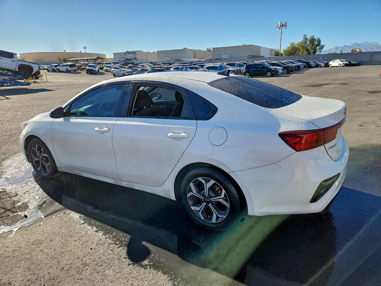 2021 KIA FORTE FE photo 2