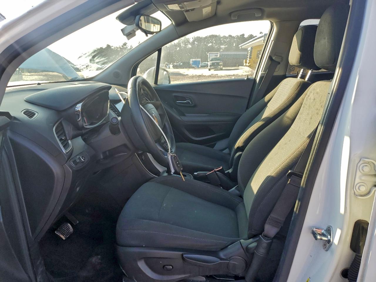2020 CHEVROLET TRAX LS photo 7