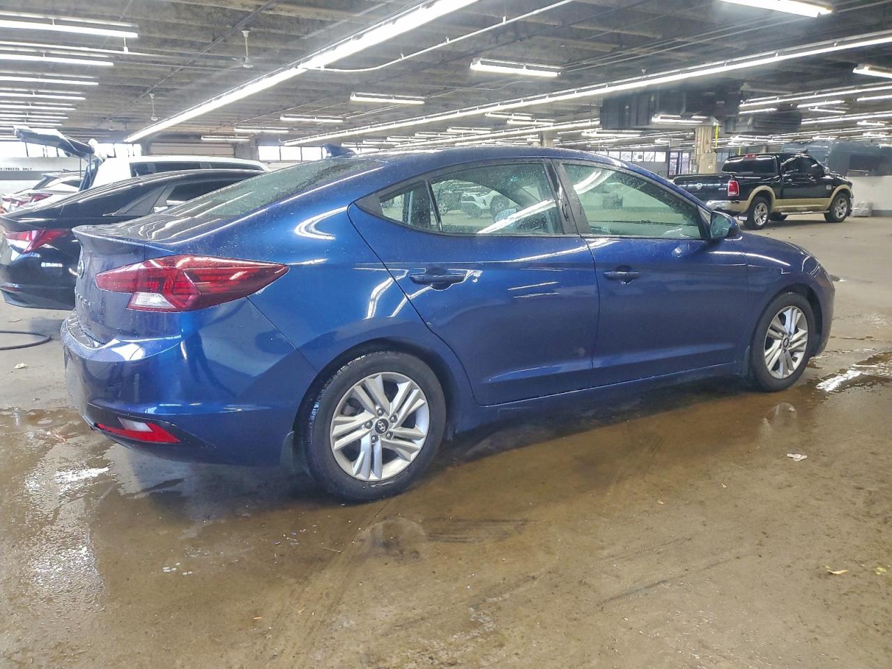 2020 HYUNDAI ELANTRA SEL photo 3