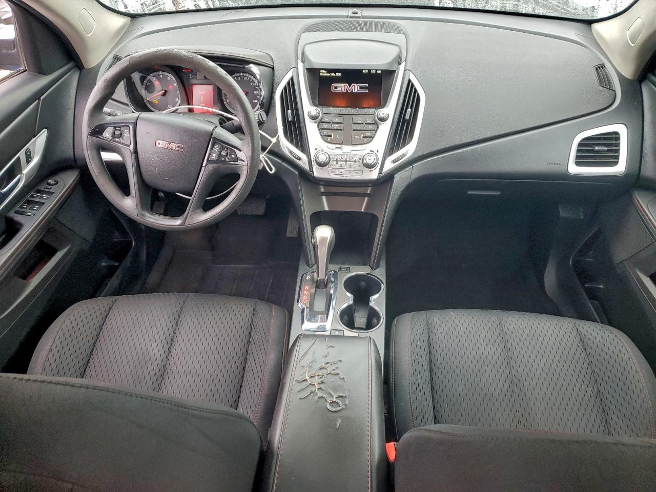 2012 GMC TERRAIN SLE photo 8