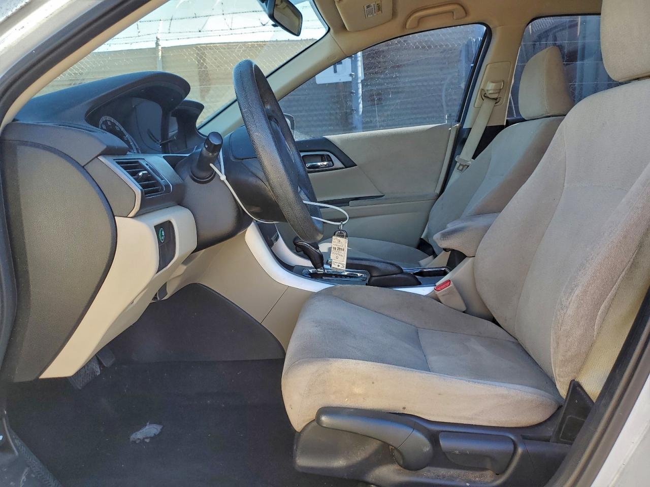 2013 HONDA ACCORD LX photo 7