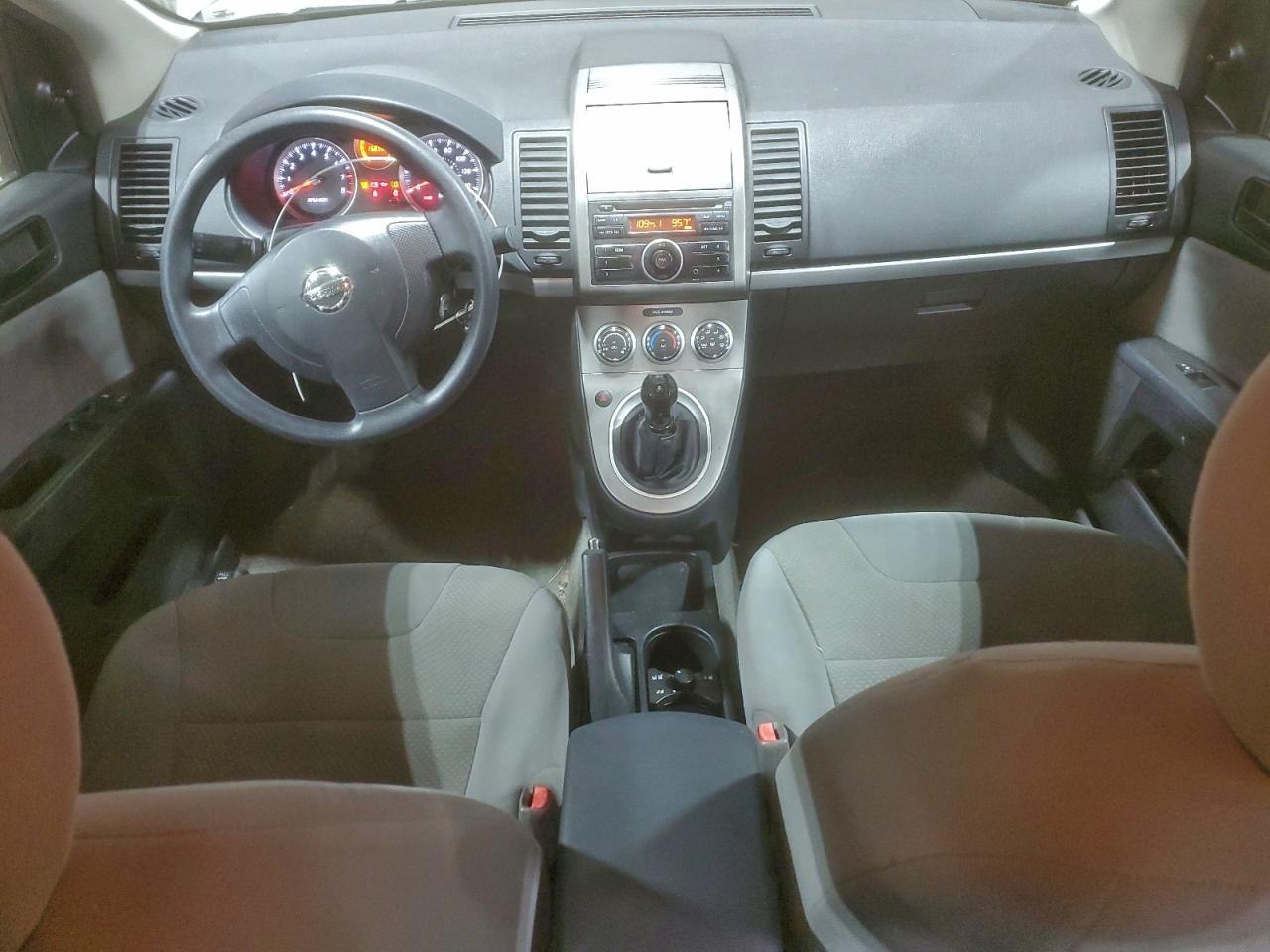 2011 NISSAN SENTRA 2.0 photo 8