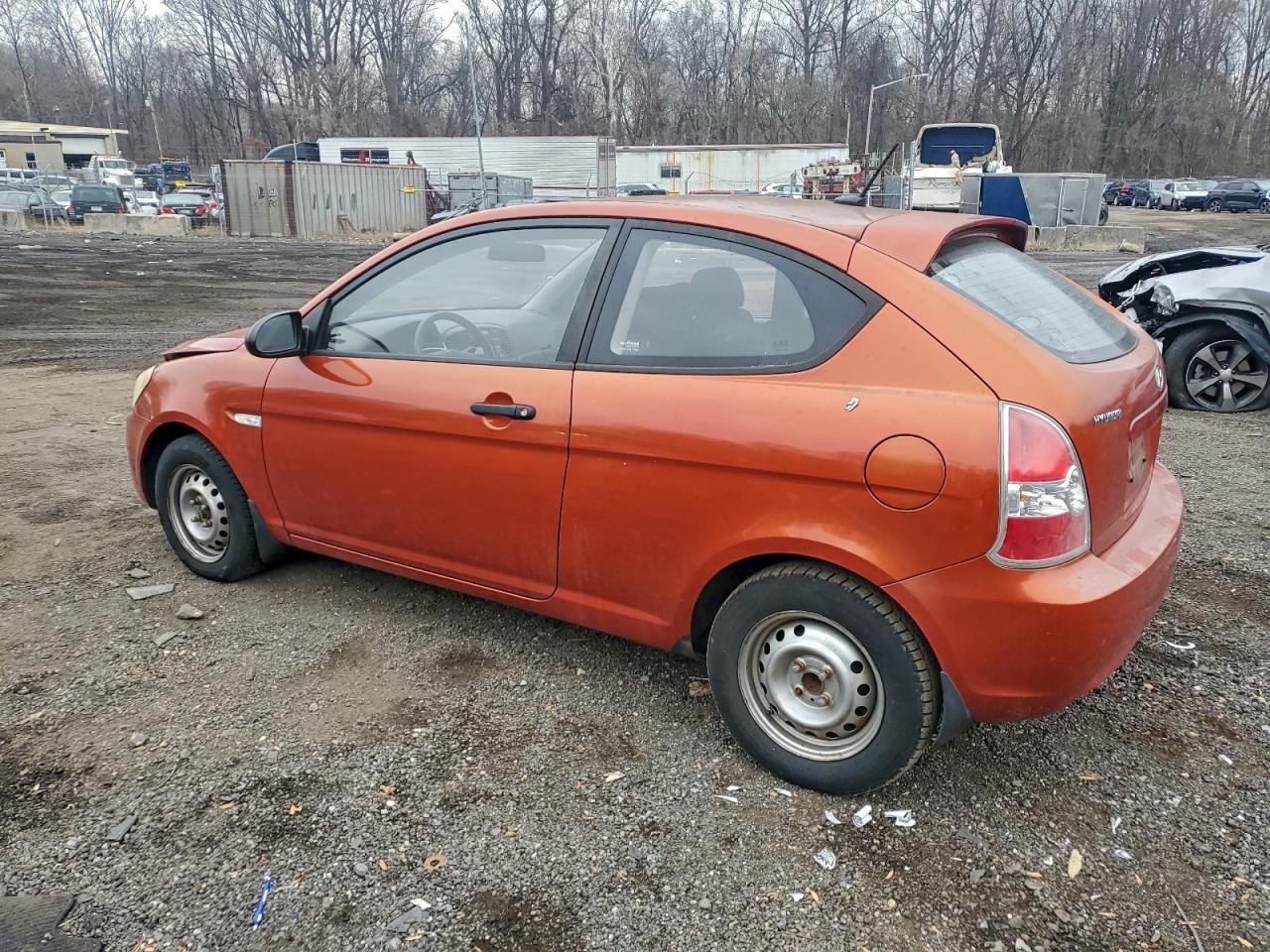 2009 HYUNDAI ACCENT GS photo 2