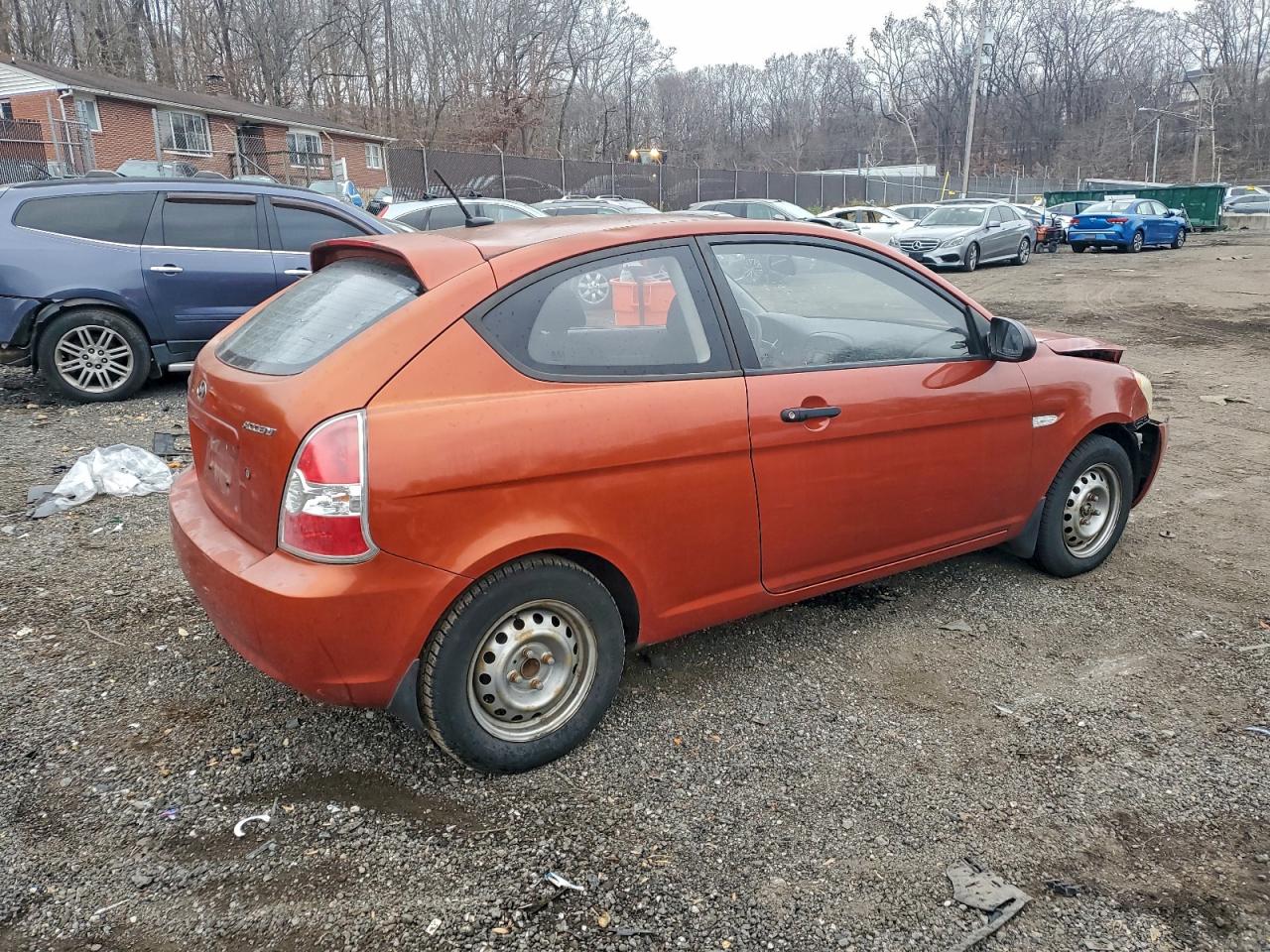 2009 HYUNDAI ACCENT GS photo 3