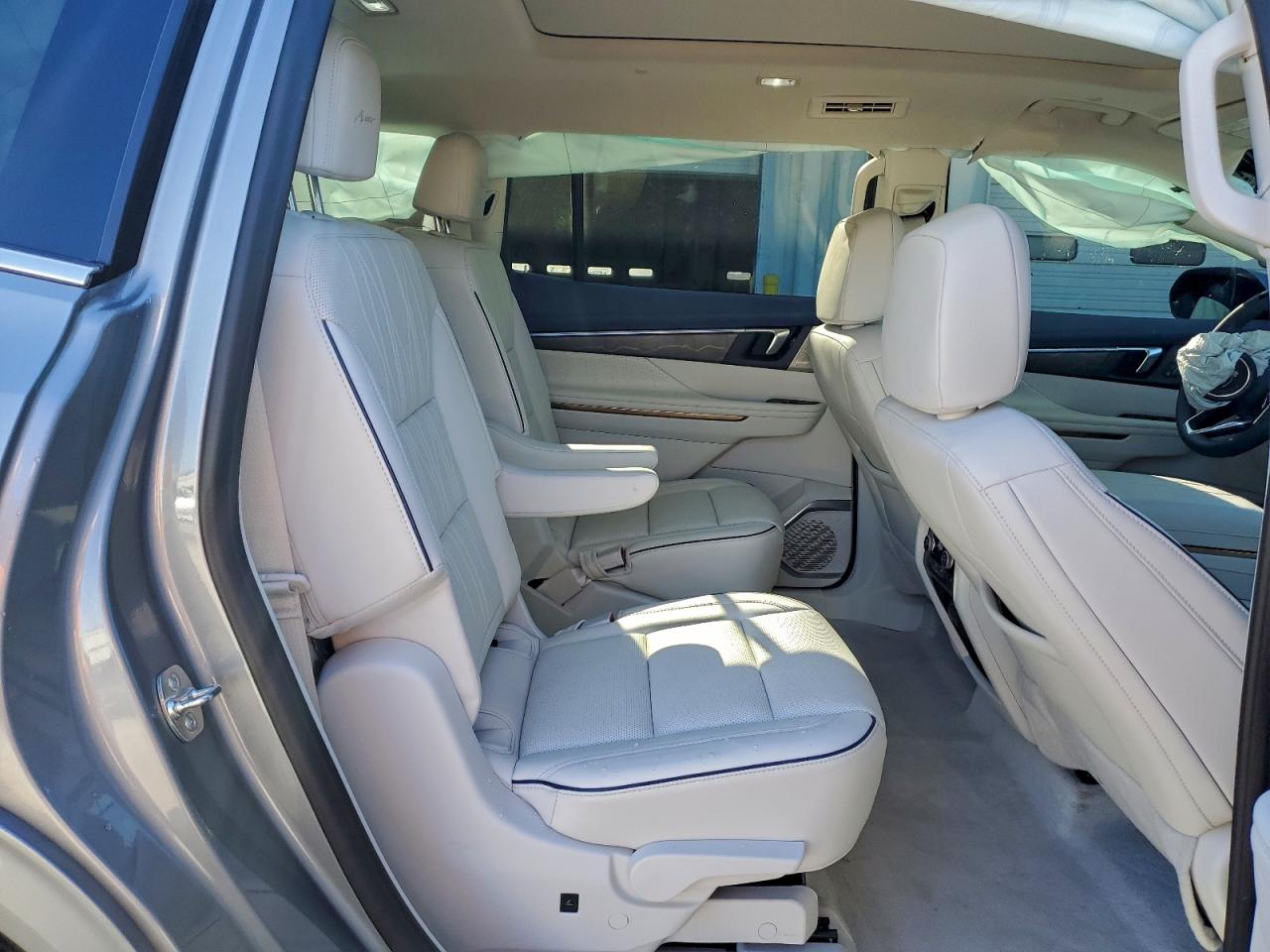 2025 BUICK ENCLAVE AVENIR photo 11