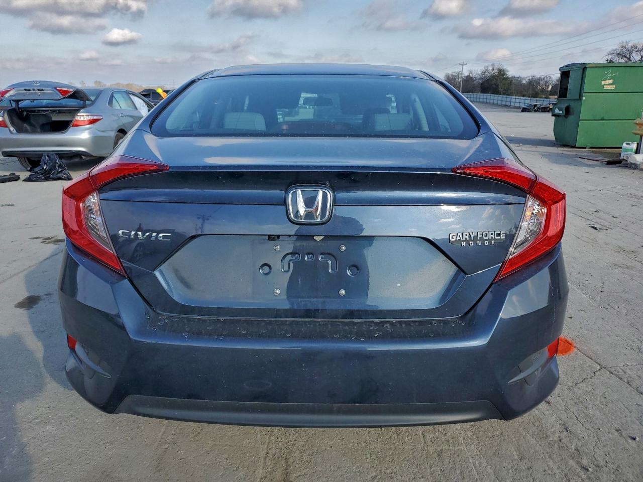 2016 HONDA CIVIC LX photo 11