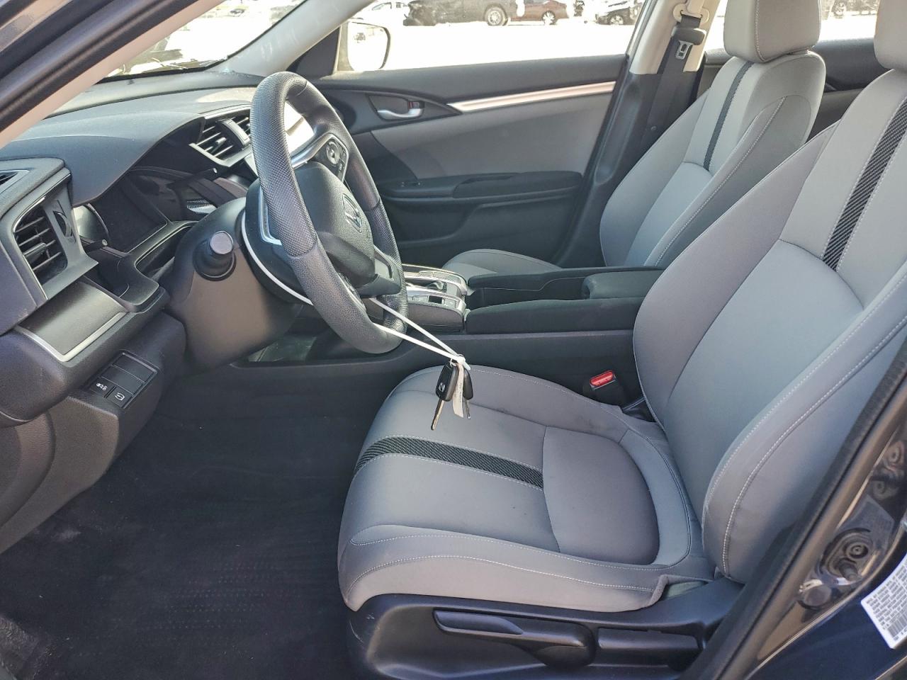 2016 HONDA CIVIC LX photo 13