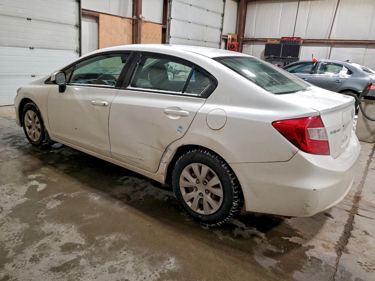 2012 HONDA CIVIC LX photo 2