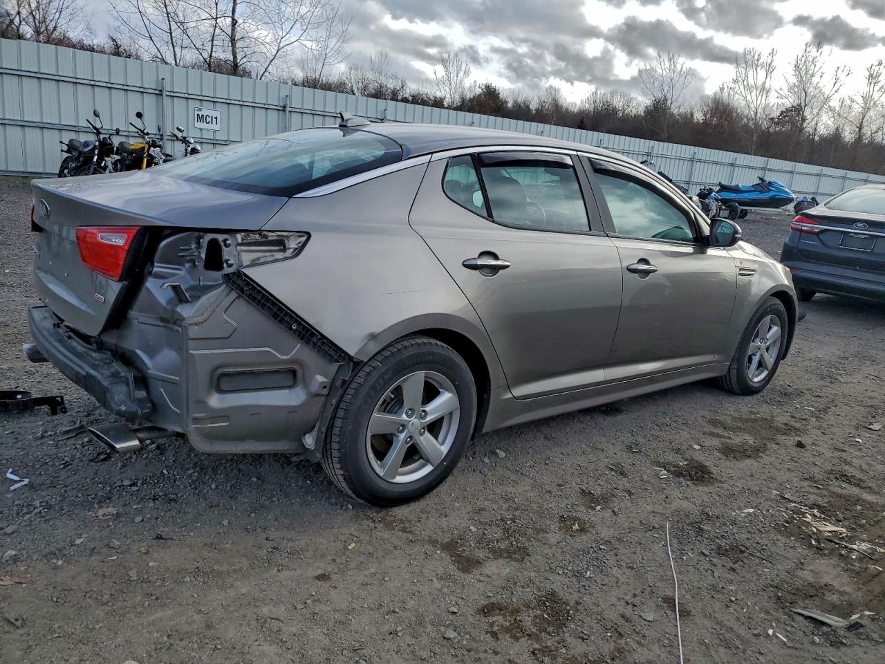2015 KIA OPTIMA LX photo 3