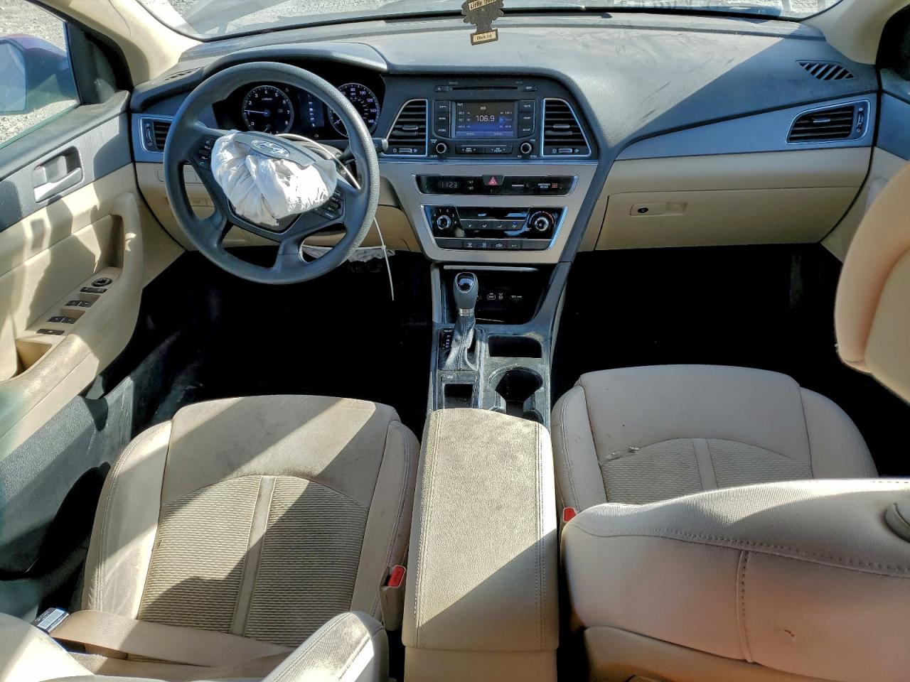 2015 HYUNDAI SONATA SE photo 8