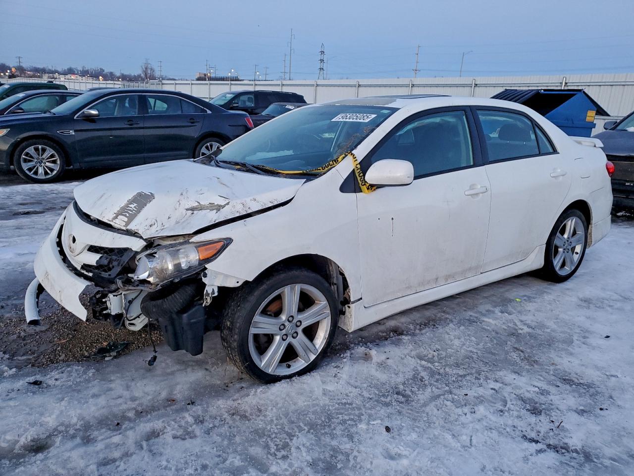 2013 TOYOTA COROLLA