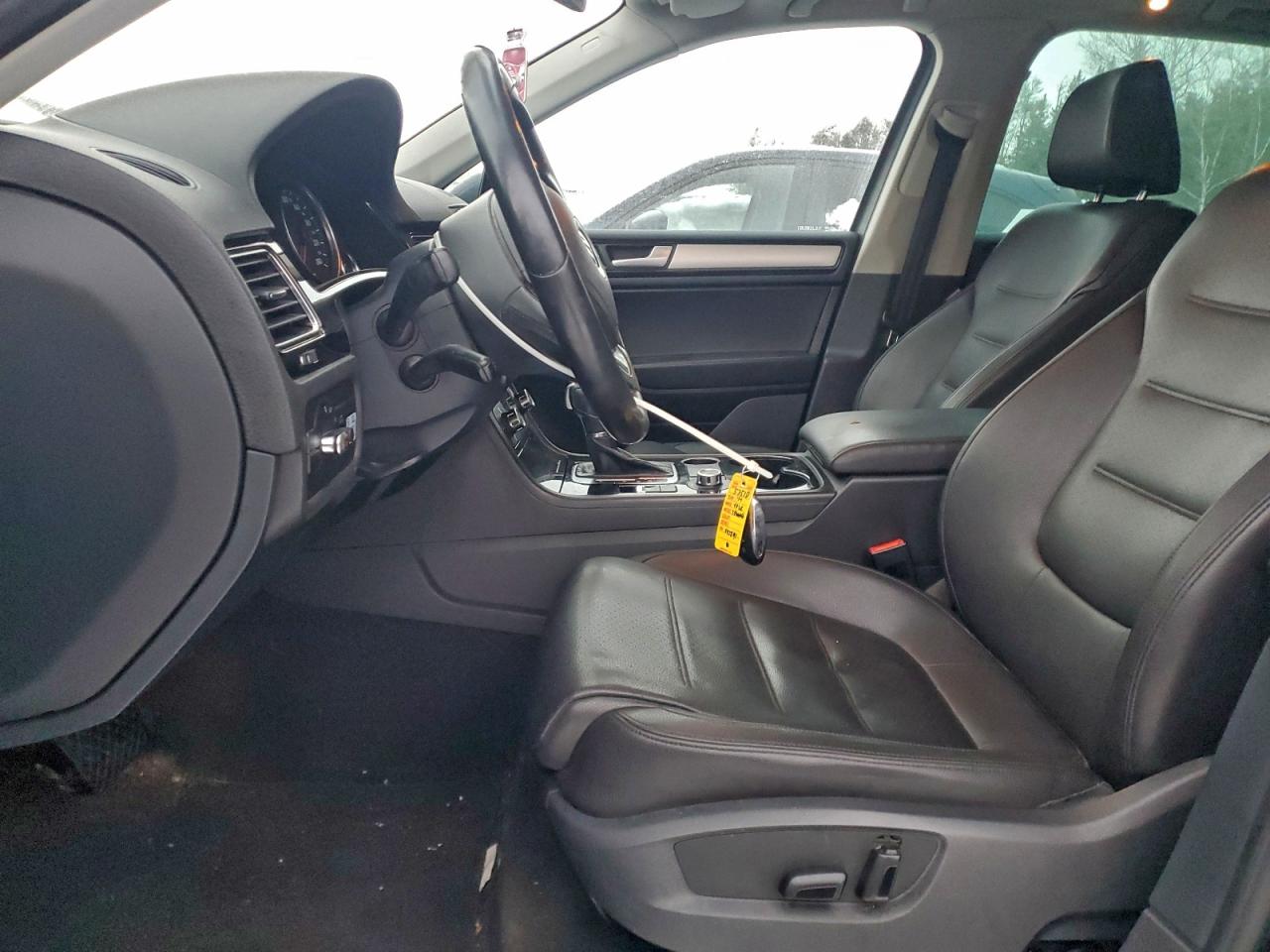 2014 VOLKSWAGEN TOUAREG TDI photo 7