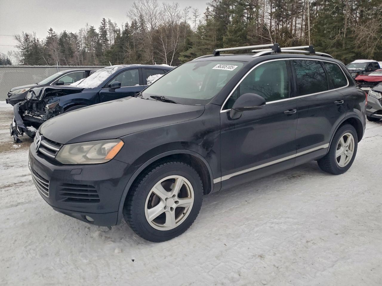 2014 VOLKSWAGEN TOUAREG