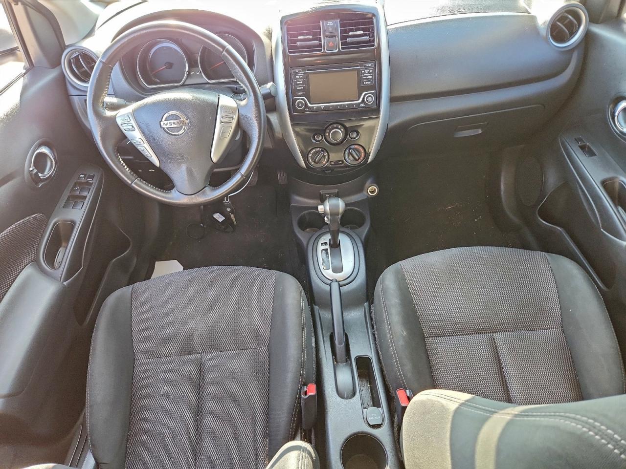 2018 NISSAN VERSA S photo 8