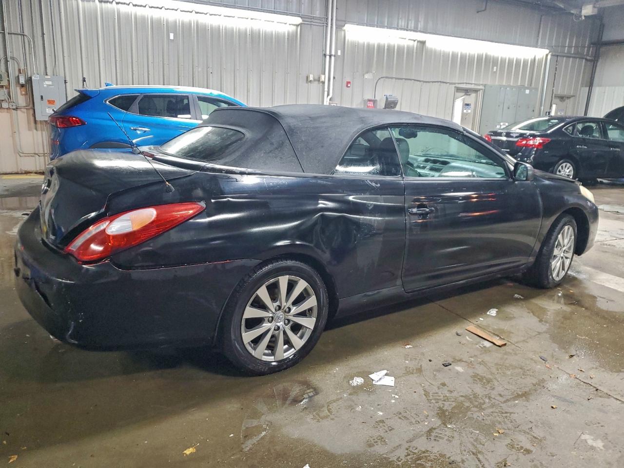 2004 TOYOTA CAMRY SOLARA SE photo 3