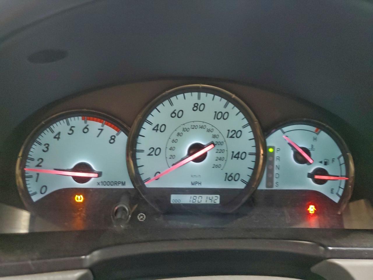 2004 TOYOTA CAMRY SOLARA SE photo 9