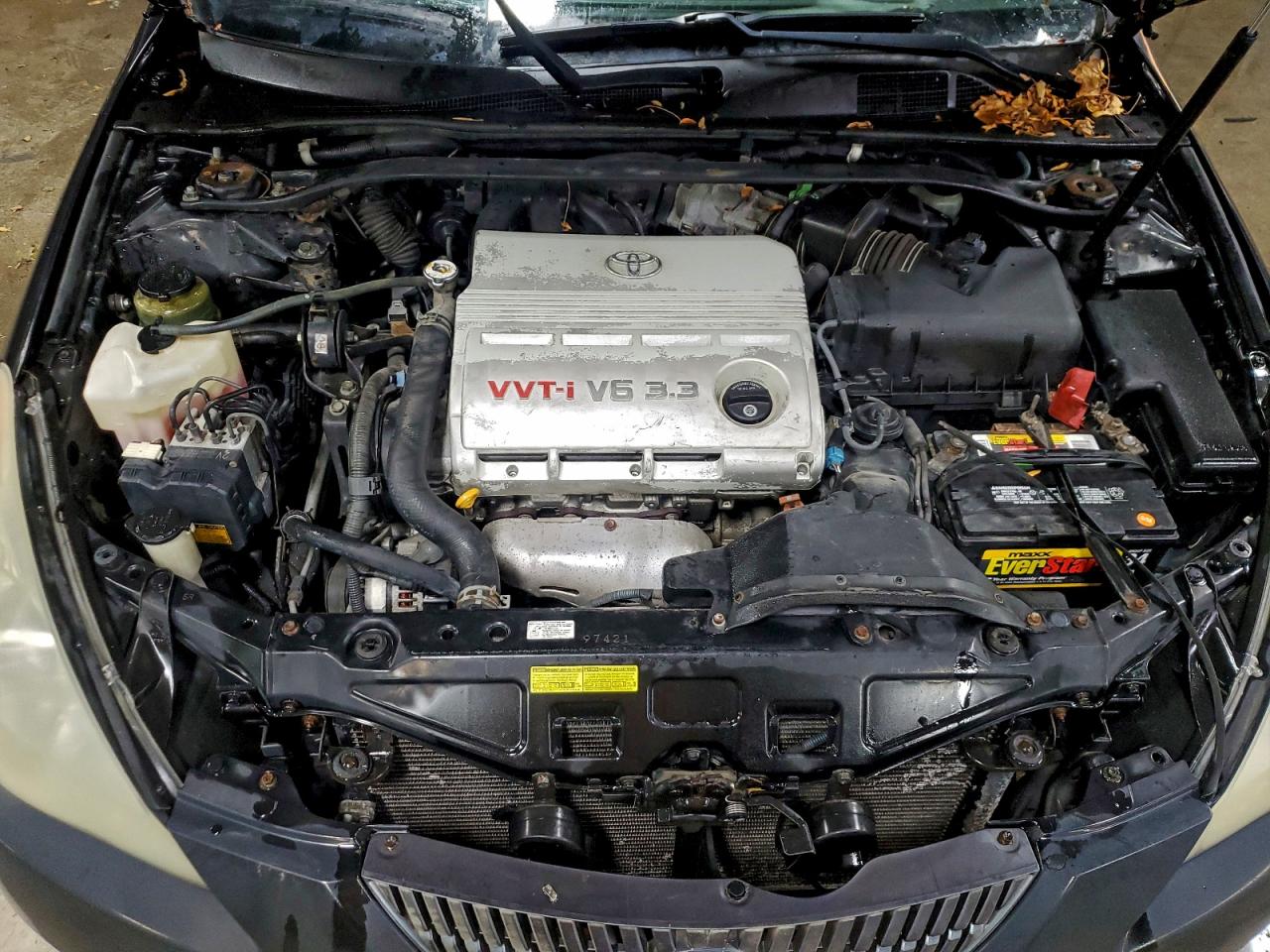 2004 TOYOTA CAMRY SOLARA SE photo 11