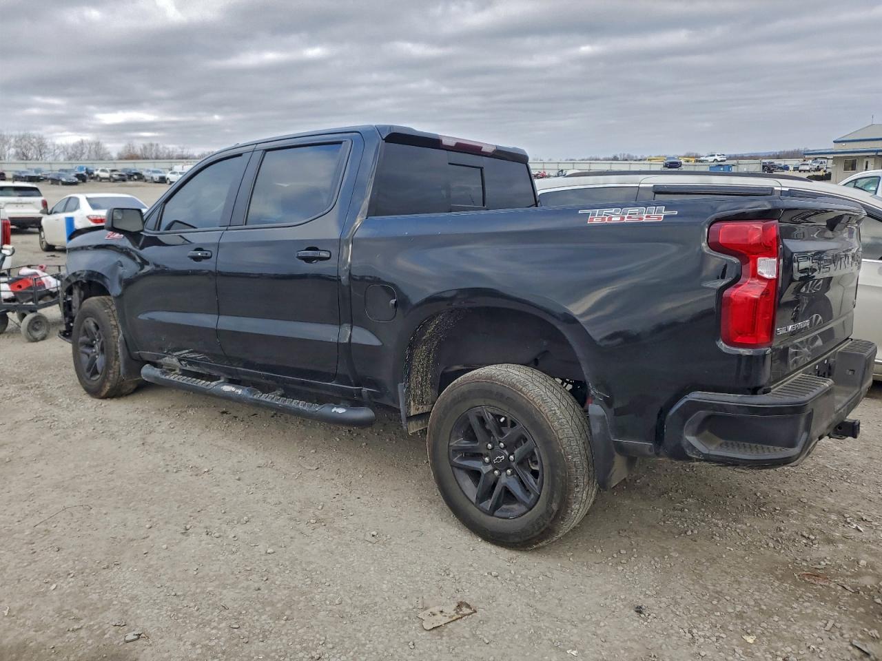 2021 CHEVROLET SILVERADO K1500 LT TRAIL BOSS photo 2