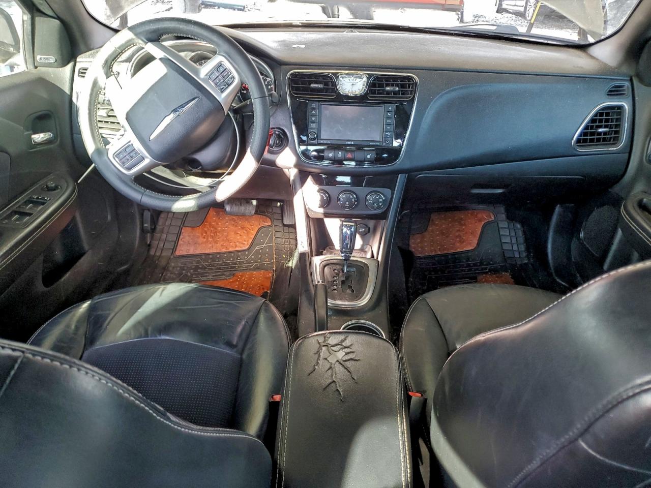 2013 CHRYSLER 200 LIMITED photo 8