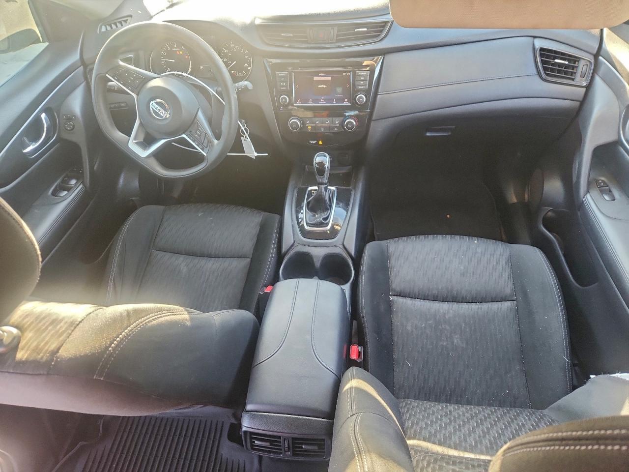 2018 NISSAN ROGUE S photo 8