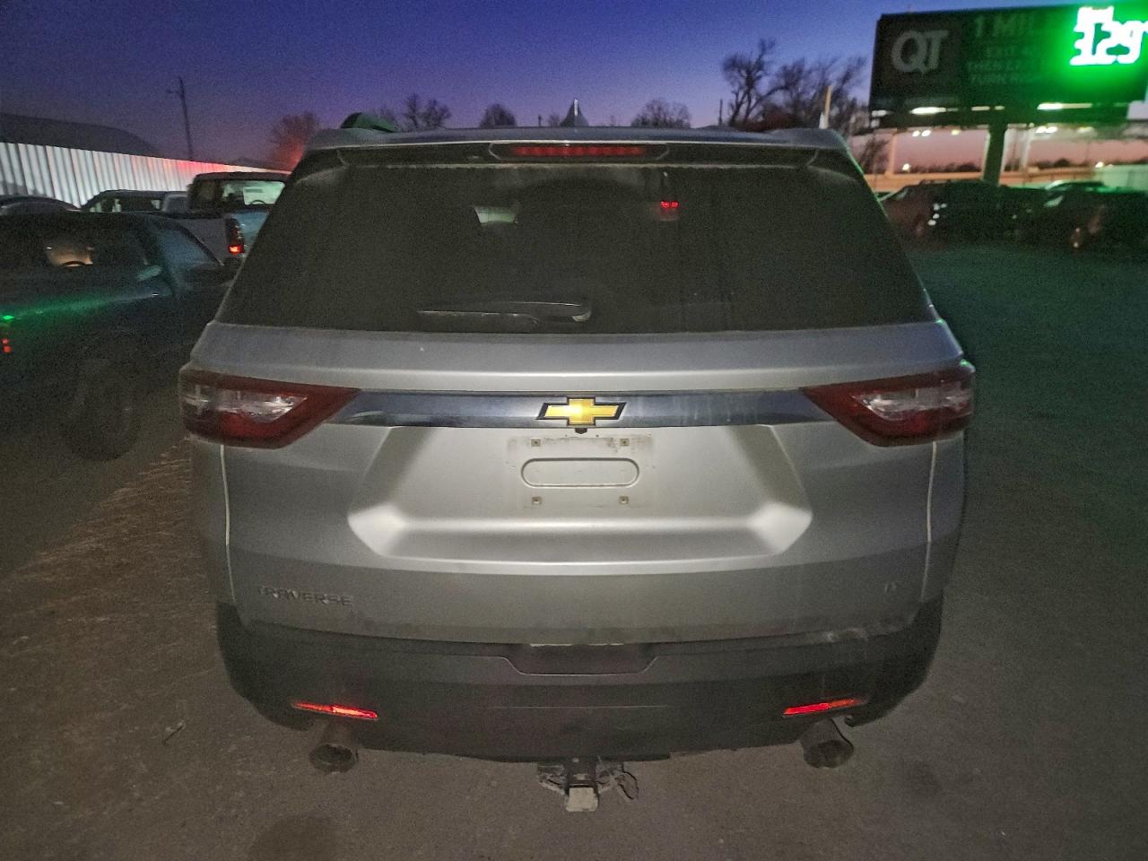 2019 CHEVROLET TRAVERSE LT photo 16