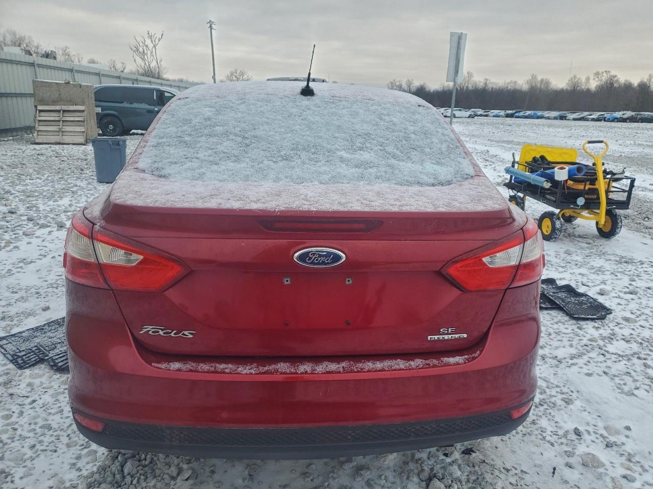 2013 FORD FOCUS SE photo 6