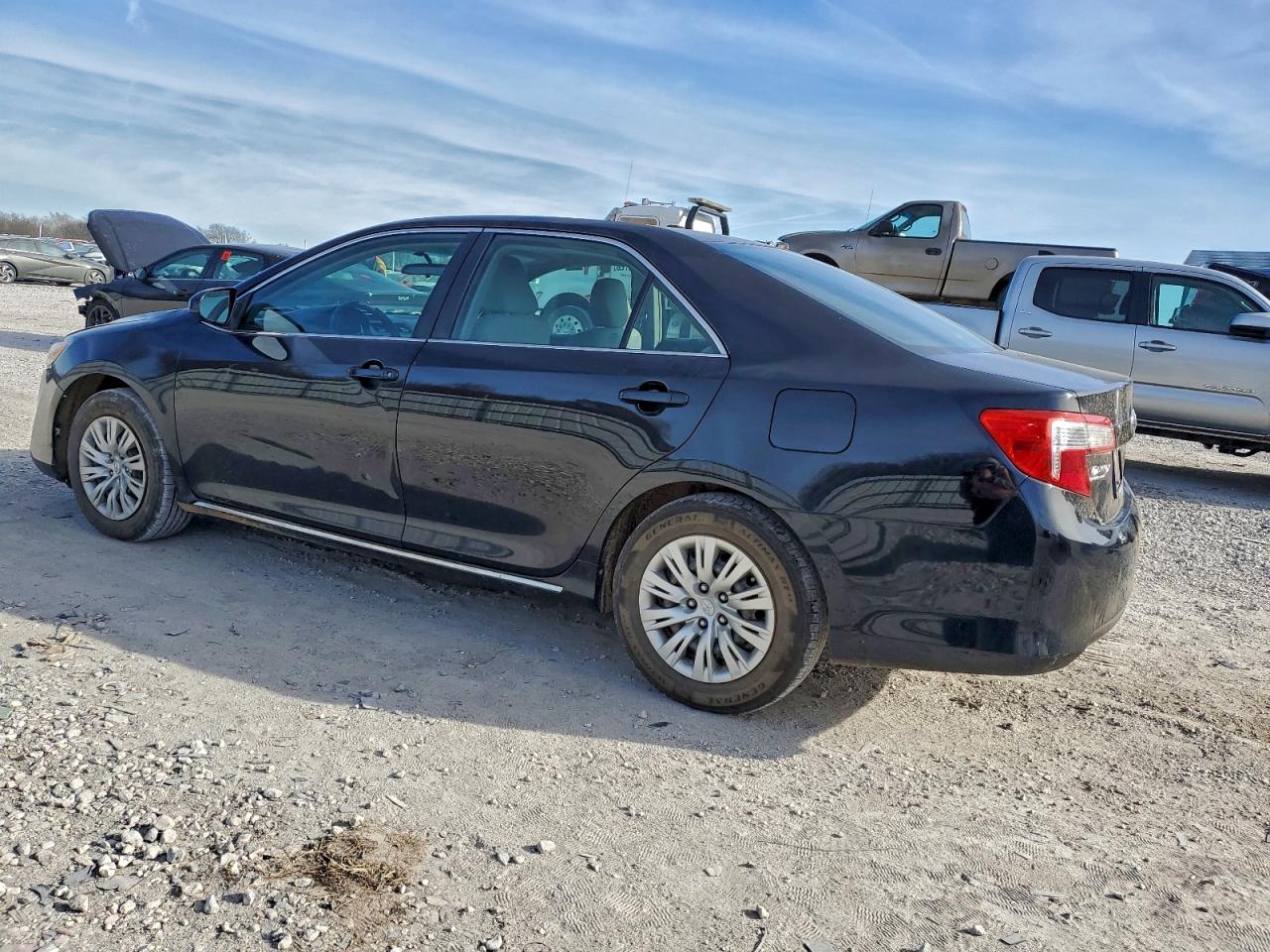 2012 TOYOTA CAMRY BASE photo 2