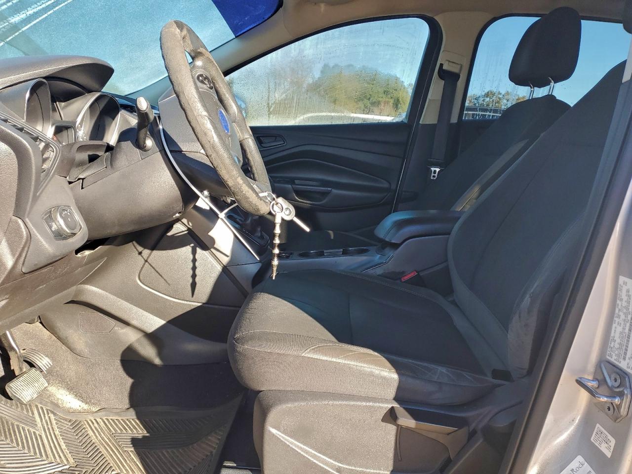 2015 FORD ESCAPE S photo 7