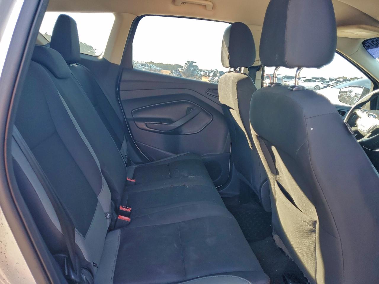 2015 FORD ESCAPE S photo 11