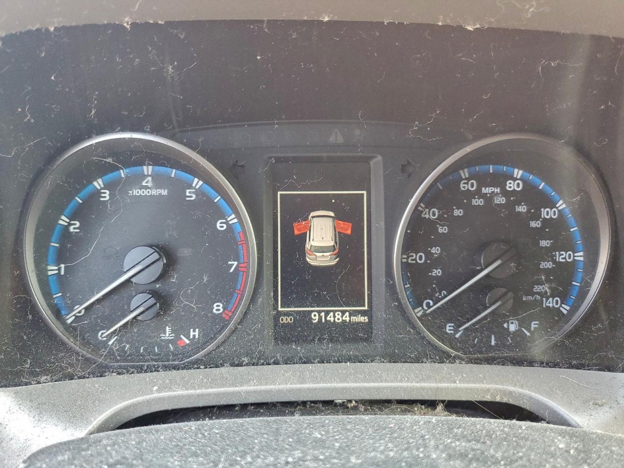2017 TOYOTA RAV4 XLE photo 17