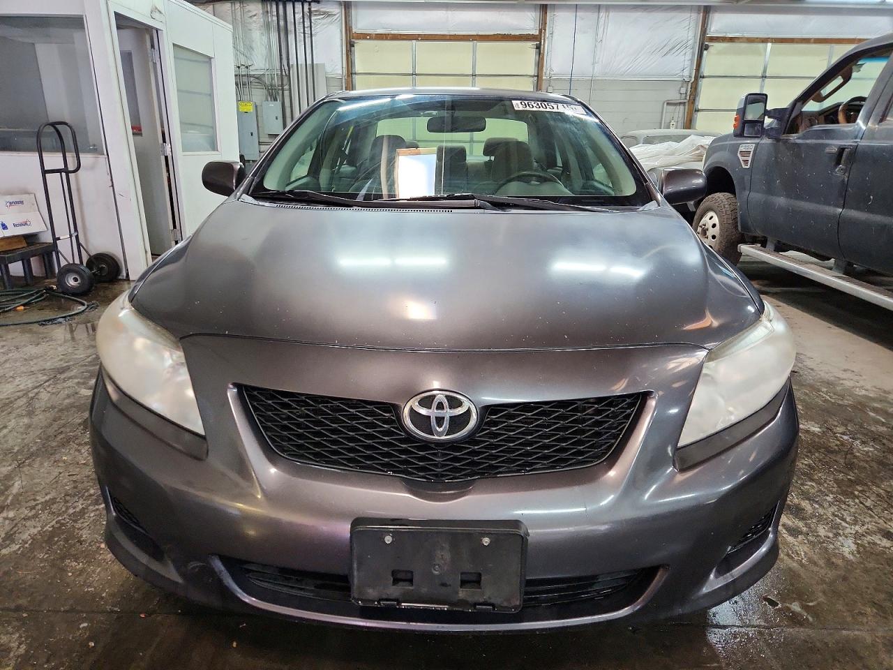 2010 TOYOTA COROLLA BASE photo 5