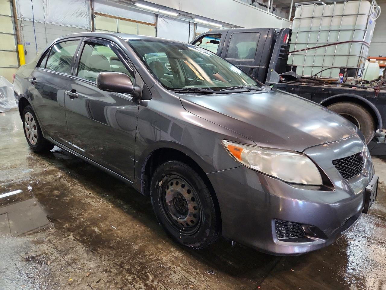 2010 TOYOTA COROLLA BASE photo 4