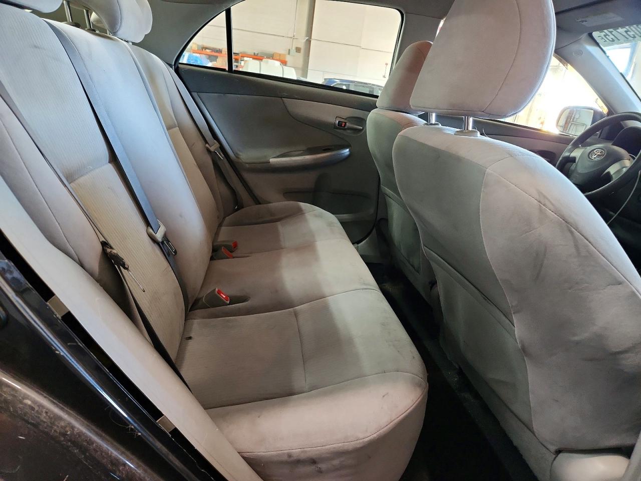 2010 TOYOTA COROLLA BASE photo 10