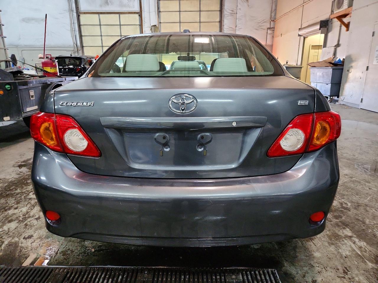 2010 TOYOTA COROLLA BASE photo 6