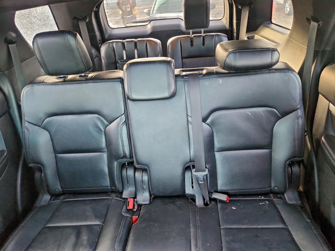 2016 FORD EXPLORER XLT photo 10